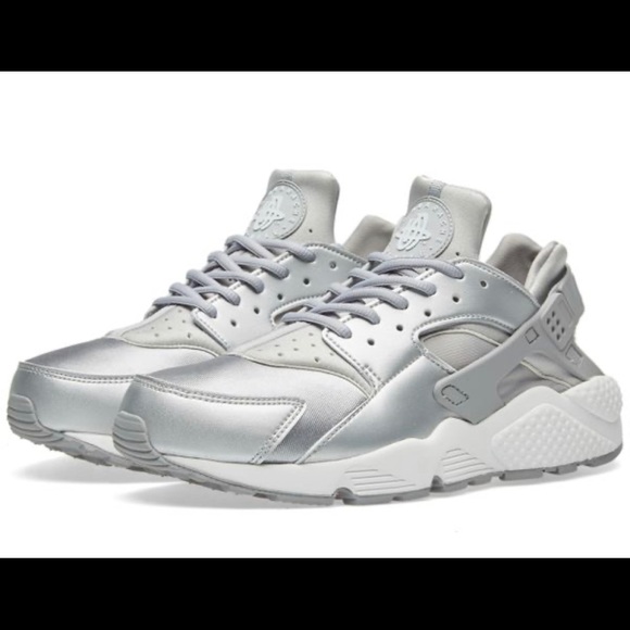silver huaraches